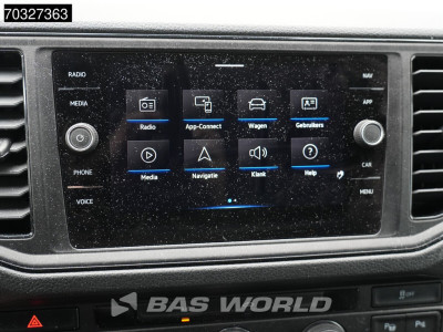 Volkswagen Crafter 140pk Automaat L3H3 Trekhaak Navi Airco Cruise Parkeersensoren v+a Euro6 L2H2 Airco Trekhaak Cruise control 19