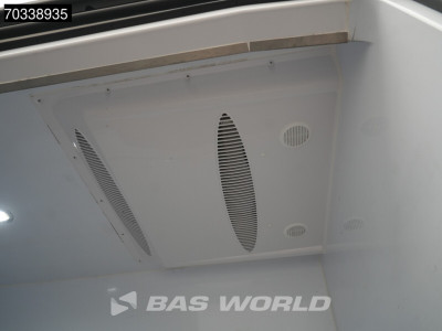 Volkswagen Crafter 140pk Koelwagen Kerstner Cooljet L3H3 AC/Climate Parkeersensoren Euro6 L2H2 Koel Koeler Kühl Kühler Kühlwagen Kühlkasten Airco foto 14