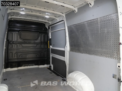 Volkswagen Crafter 140pk L3H3 Navi Airco Cruise Parkeersensoren v+a Euro6 L2H2 Airco Cruise control 10