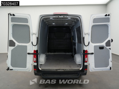 Volkswagen Crafter 140pk L3H3 Navi Airco Cruise Parkeersensoren v+a Euro6 L2H2 Airco Cruise control 7