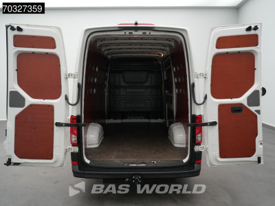 Volkswagen Crafter 140pk L3H3 Trekhaak Airco Cruise Parkeersensoren v+a Euro6 L2H2 Airco Trekhaak Cruise control 8