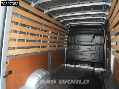 Volkswagen Crafter 140pk L3H3 Trekhaak Navi Airco Cruise Camera Parkeersensoren v+a Euro6 L2H2 Airco Trekhaak Cruise control 11