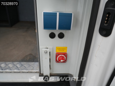 Volkswagen Crafter 177pk 50 Dubbellucht L3H3 Werkplaatsinrichting Trekhaak Airco Cruise Camera Parkeersensoren v+a Imperiaal Euro6 L2H2 Airco Trekhaak Cruise control 16