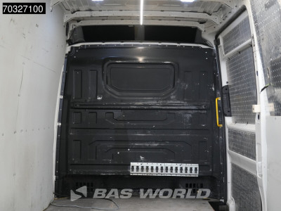 Volkswagen Crafter 177pk Automaat Dubbellucht L4H3 ACC Navi Trekhaak Airco Camera Parkeersensoren v+a Euro6 L3H2 Airco Trekhaak 10