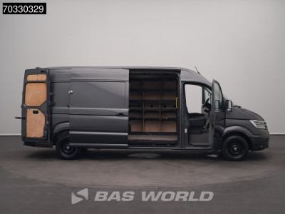 Volkswagen Crafter 177pk Automaat L4H3 Navi LED Airco Cruise Camera Parkeersensoren v+a Euro6 L3H2 Airco Cruise control 7