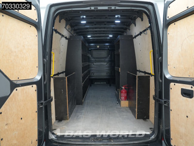 Volkswagen Crafter 177pk Automaat L4H3 Navi LED Airco Cruise Camera Parkeersensoren v+a Euro6 L3H2 Airco Cruise control 9