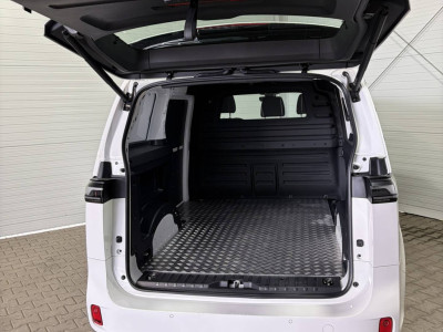 Volkswagen ID. Buzz Cargo 77 kWh | 3-Zits | Android | Apple Carplay | Navi | Achteruitrijcamera | Cruise Control | Trekhaak VVB530 Prijs zoals getoond foto 10