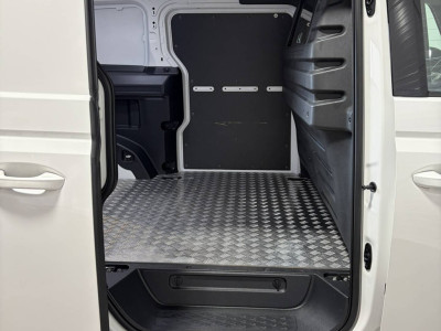 Volkswagen ID. Buzz Cargo 77 kWh | 3-Zits | Android | Apple Carplay | Navi | Achteruitrijcamera | Cruise Control | Trekhaak VVB530 Prijs zoals getoond foto 9