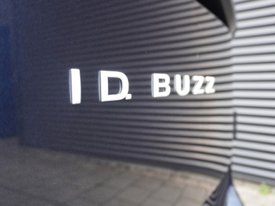 Volkswagen ID. Buzz Cargo ID. Buzz Cargo Bulli Limited Edition 286 pk, Achteruitrijcamera, Bijrijdersbank, Navigatie, Achterdeuren zonder ruit, Trekhaak, Warmtepomp foto 8