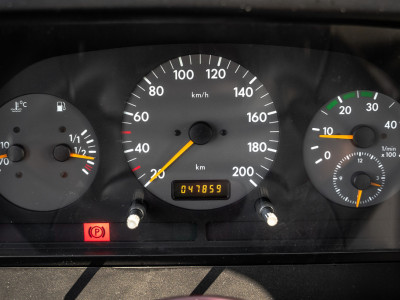 Volkswagen LT 2.5 TDI L2H2 | 47.859 KM | 6-Zits | DC | 1Ste eigenaar | Trekhaak 18