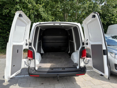 Volkswagen TRANSPORTER 150PK|Automaat|standkachel|airco|LED|achteruitrijcamera|apple carplay|dubbele schuifdeuren|navi|trekhaak 10