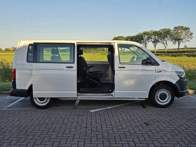 Volkswagen TRANSPORTER 2.0 TDI L2H1 9 Persoons Combi Personenbus Tourer Ex Taxi Airco BPM Vrij Euro6 84PK! foto 13