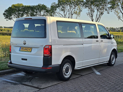 Volkswagen TRANSPORTER 2.0 TDI L2H1 9 Persoons Combi Personenbus Tourer Ex Taxi Airco BPM Vrij Euro6 84PK! foto 3