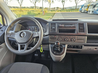 Volkswagen TRANSPORTER 2.0 TDI L2H1 9 Persoons Combi Personenbus Tourer Ex Taxi Airco BPM Vrij Euro6 84PK! foto 8