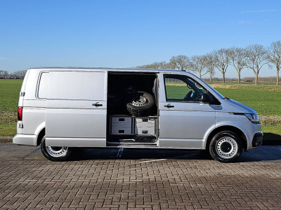Volkswagen TRANSPORTER 2.0 TDI L2H1 Navi Trekhaak! foto 14
