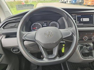 Volkswagen TRANSPORTER 2.0 TDI T6.1 L1H1 Carplay Achterklep Trekhaak CruiseControl 3-Zits Pdc Euro6 OH-Historie! foto 11
