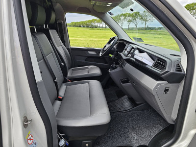 Volkswagen TRANSPORTER 2.0 TDI T6.1 L2H1 Automaat! foto 7
