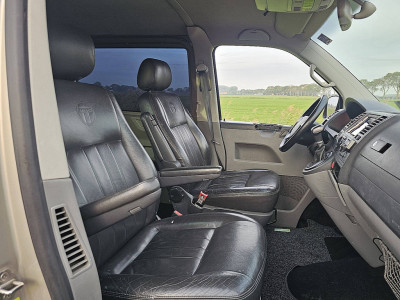 Volkswagen TRANSPORTER 2.5 TDI L2 Dubbele Cabine Automaat 174Pk Export Airco Leer! foto 7