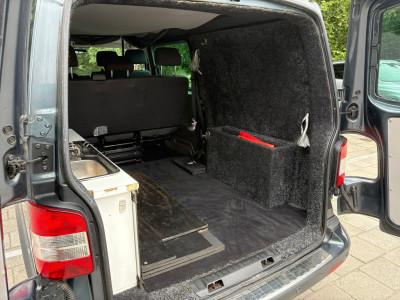 Volkswagen TRANSPORTER 2.5 TDI AUTOMAAT |Camper|5 zitplaatsen|Automaat|airco|cruise|hefdak|keukenblok|achteruitrijcamera|trekhaak 10