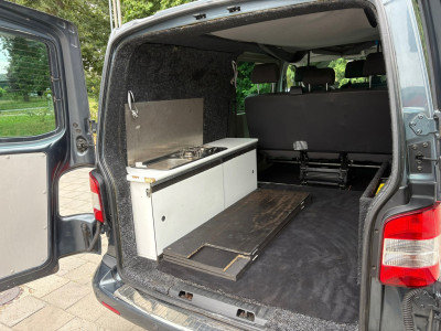 Volkswagen TRANSPORTER 2.5 TDI AUTOMAAT |Camper|5 zitplaatsen|Automaat|airco|cruise|hefdak|keukenblok|achteruitrijcamera|trekhaak 11