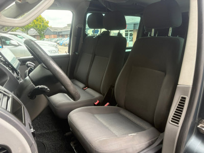 Volkswagen TRANSPORTER 2.5 TDI AUTOMAAT |Camper|5 zitplaatsen|Automaat|airco|cruise|hefdak|keukenblok|achteruitrijcamera|trekhaak 18
