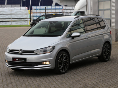Volkswagen Touran 2.0 TDI 150 | Aut. | Grijs kenteken | Virtual | Cruise | Clima.. foto 12