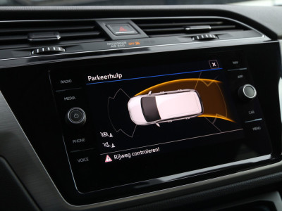 Volkswagen Touran 2.0 TDI 150 | Aut. | Grijs kenteken | Virtual | Cruise | Clima.. foto 13