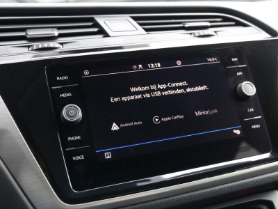 Volkswagen Touran 2.0 TDI 150 | Aut. | Grijs kenteken | Virtual | Cruise | Clima.. foto 16