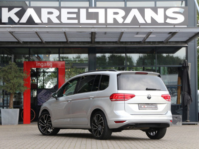Volkswagen Touran 2.0 TDI 150 | Aut. | Grijs kenteken | Virtual | Cruise | Clima.. foto 2