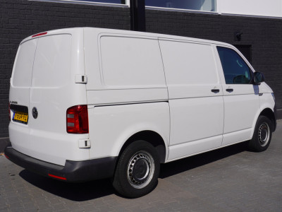 Volkswagen Transporter 2.0 TDI - EURO 6 - Airco - Navi - Cruise - €10.900,- Excl. 2
