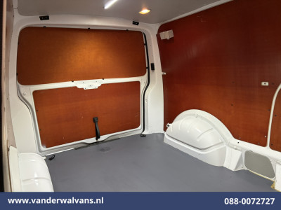 Volkswagen Transporter 2.0 TDI 102pk L2H1 Euro6 Airco | Omvormer | Imperiaal | Trekhaak | Camera Parkeersensoren, Achterklep 10