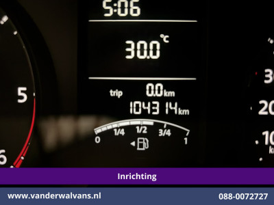 Volkswagen Transporter 2.0 TDI 102pk L2H1 Inrichting Euro6 Airco | Omvormer | Imperiaal | Trekhaak | Camera Parkeersensoren, Achterklep 21