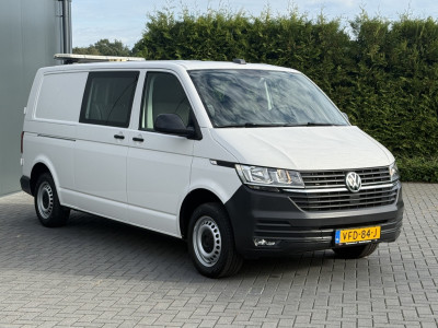 Volkswagen Transporter 2.0 TDI 111 PK / L2H1 / DUBBELE CABINE / 1e EIG. / TREKHAAK / CRUISE / CARPLAY / AIRCO / PDC foto 10