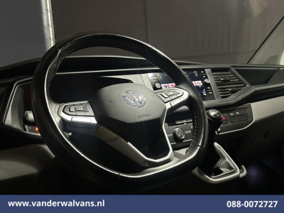 Volkswagen Transporter 2.0 TDI 111pk L1H1 Euro6 Airco | Navigatie | LM Velgen | Cruisecontrol | Apple Carplay Parkeersensoren foto 15