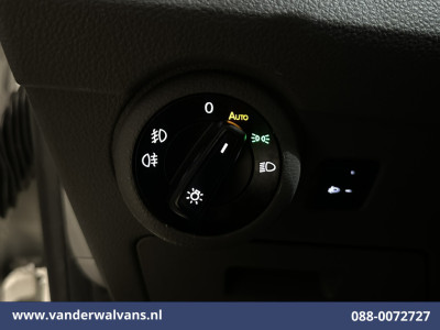 Volkswagen Transporter 2.0 TDI 111pk L1H1 Euro6 Airco | Navigatie | LM Velgen | Cruisecontrol | Apple Carplay Parkeersensoren foto 18