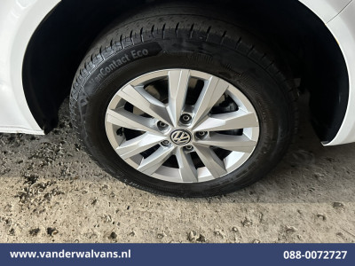 Volkswagen Transporter 2.0 TDI 111pk L1H1 Euro6 Airco | Navigatie | LM Velgen | Cruisecontrol | Apple Carplay Parkeersensoren foto 3