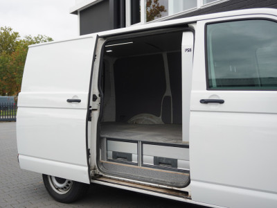 Volkswagen Transporter 2.0 TDI 150PK Automaat EURO 6 - Airco - Cruise - PDC - €22.900,- Excl. foto 9