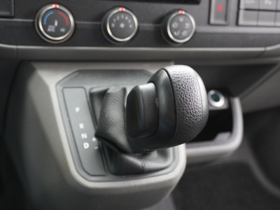 Volkswagen Transporter 2.0 TDI 150PK Automaat EURO 6 - Airco - Navi - Cruise - €17.900,- Excl. 10