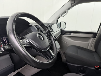 Volkswagen Transporter 2.0TDI 150PK DSG Automaat Lang | Led | Navigatie | Multimedia | Airco | Cruise | Imperiaal | Trekhaak foto 15