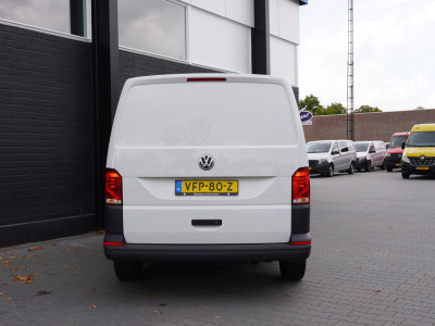 Volkswagen Transporter 2.0 TDI 150PK EURO 6 - Airco - Navi - Cruise - €14.900,- Excl. foto 7