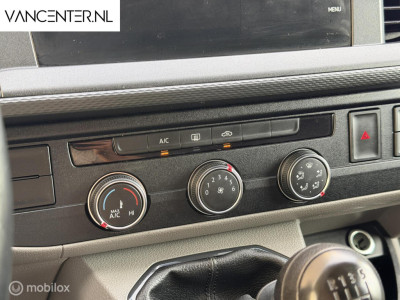 Volkswagen Transporter 2.0 TDI 150PK L2 Carplay Airco Trekhaak 12