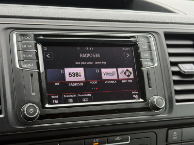 Volkswagen Transporter 2.0 TDI 150 PK / L2H1 / DUBBELE CABINE / TREKHAAK / 1e EIG. / AIRCO / CRUISE / ISOFIX / NAVI 16