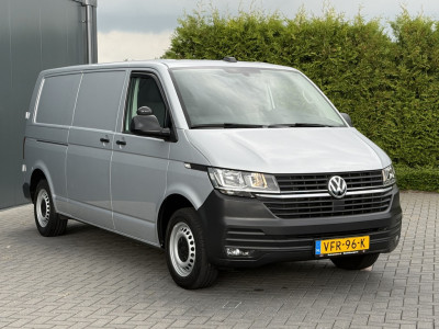 Volkswagen Transporter 2.0 TDI 150 PK / L2H1 / TREKHAAK / CRUISE / AIRCO / CARPLAY / PARKEERSENSOREN foto 4