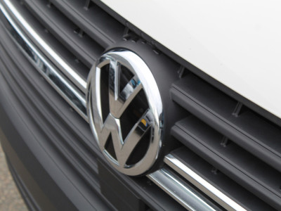 Volkswagen Transporter 2.0 TDI 150Pk L2H1 30 DC Comfortline | Trekhaak | Apple carplay/Android auto foto 16