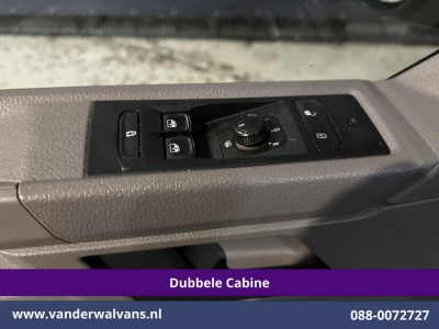 Volkswagen Transporter 2.0 TDI 150pk 4Motion L2H1 Dubbele Cabine Euro6 Airco | 5-Zits | Apple Carplay | Cruisecontrol | Omvormer Android Auto, 2500kg Trekhaak, Leder, Parkeersensoren, Achterklep foto 17