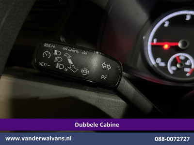Volkswagen Transporter 2.0 TDI 150pk Automaat L2H1 Dubbele Cabine Euro6 Airco | 6-Zits | Camera | Navigatie | Apple Carplay | Cruisecontrol Android Auto, Stoelverwarming, 2500kg Trekhaak, Achterklep foto 7
