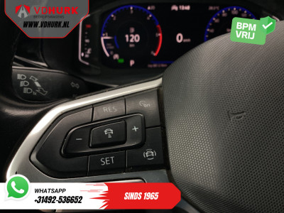 Volkswagen Transporter 2.0 TDI 150 pk DSG Aut. L2 Bulli Virtual Cockpit/ Leder/ Adapt.Cruise/ LED/ Navi/ Bear Lock/ Carplay/ Camera/ 18? LMV/ PDC/ Trekhaak foto 13