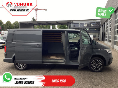 Volkswagen Transporter 2.0 TDI 150 pk DSG Aut. L2 Bulli Virtual Cockpit/ Leder/ Adapt.Cruise/ LED/ Navi/ Bear Lock/ Carplay/ Camera/ 18? LMV/ PDC/ Trekhaak foto 6