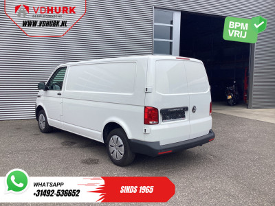 Volkswagen Transporter 2.0 TDI 150 pk DSG Aut. L2 LED/ Cruise/ Carplay/ PDC/ Airco foto 2