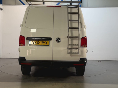 Volkswagen Transporter 2.0 TDI 150pk L1H1 Comfortline Trekhaak Parkeersensoren Cruise Control Airco 10
